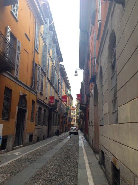 Exploring the traditional and yet bohemian district of Brera, Milan 2 brera, art, bohemian, culture, milan, milano, design week, italy, italia, off the beaten path, off the beaten track, places to see, things to do, places to eat, vegetarian food, explore, wander, travel, travelling, traveling, backpack though europe