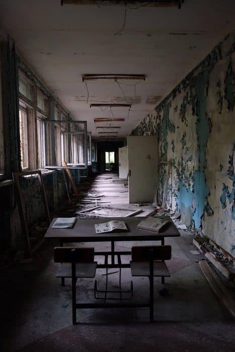 is it safe to visit Chernobyl, Chernobyl tours from Kiev, can you visit Chernobyl without a guide, Chernobyl day trip, cheap Chernobyl tour, tour chernobyl, Ukraine, UrBex, Urban Exploration, pripyat, Call of Duty, communism, soviet union, soviet, how to visit Chernobyl, При́пять, exclusion zone, amusement park, ferris wheel, hospital, Prípyat, При́п'ять, Prýp'jat, Чорнобиль, Чернобыль, Kiev, Belarus, Lenin 