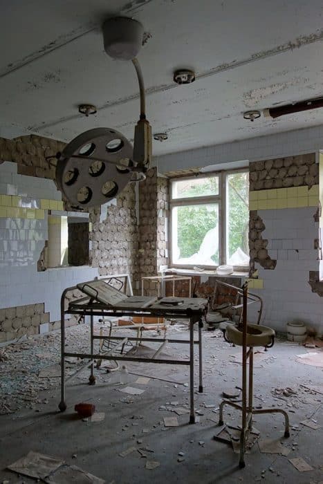 is it safe to visit Chernobyl, Chernobyl tours from Kiev, can you visit Chernobyl without a guide, Chernobyl day trip, cheap Chernobyl tour, tour chernobyl, Ukraine, UrBex, Urban Exploration, pripyat, Call of Duty, communism, soviet union, soviet, how to visit Chernobyl, При́пять, exclusion zone, amusement park, ferris wheel, hospital, Prípyat, При́п'ять, Prýp'jat, Чорнобиль, Чернобыль, Kiev, Belarus, Lenin 