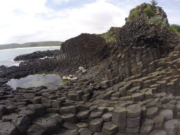 Ganh Da Dia: The Giants Causeway of Vietnam, ghen da dia, tua hoa, reef, stone plates, coracle, wooden bridge, route, Quy Nhon, Cầu gỗ Ô Cọp, village, rice paddy, rice paddies, local, tourism, motorbikes, scooter, Gành Đá Dĩa, Ghềnh Đá Dĩa, giants causeway, Giant's Causeway, basalt, Ganh Da Dia