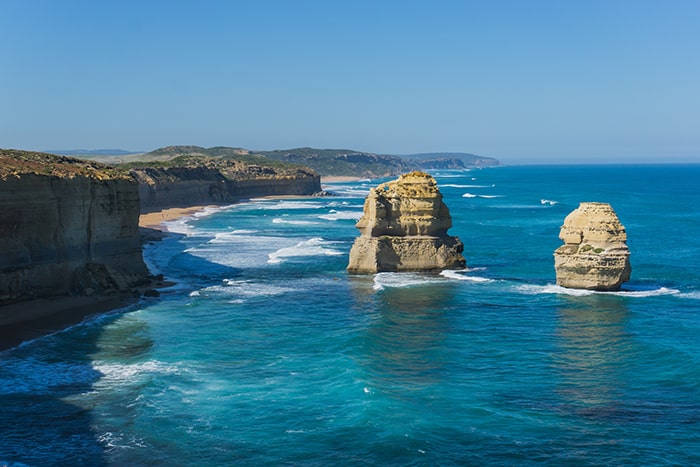 the great ocean road, great ocean road trip, great ocean road itinerary, great ocean road accommodation, great ocean road drive, the great ocean road tour, great ocean road day tour, great Ocean Road in a day, Great ocean Road in three days, Camping on Great Ocean Road, free camping Great Ocean Road, great ocean road day trip, Best things to see on Great Ocean Road, great ocean road itinerary 3 days, great ocean road self drive, Great Ocean Road campsites, Great Ocean Road car hire, Great Ocean Road from Melbourne, Great Ocean Road best itinerary, great ocean road 3 day tour, great ocean road 12 apostles, places to stay great ocean road, 3 day great ocean road tours, great ocean road 2 day tour, great ocean road itinerary 3 days self drive, great ocean road trip planner, Great Ocean Road history, How long should I spend on Great Ocean Road, camping on Great Ocean Road, Torquay, Bells beach, Anglesea, Rip curl, Surfing, surfing great ocean road, swimming great ocean Road, memorial Arch, Airey's Inlet, Split Point Lighthouse, Round The Twist, Lorne, Teddy's lookout, Lorne Koala, Erskine Falls, Kennett River, wild Koala Melbourne, wild Koala Great Ocean Road, where to see koalas, where to see wild Koalas in Melbourne, Where to see wild Koalas on Great Ocean Road, W.B Godfrey Wreck, Artillery Rocks, Separation Creek, Port Campbell, Otway National Park, Gibson's Steps, The Twelve Apostles, the 12 apostles, Loch Ard Gorge, Island Archway lookout, Tom and Eva Great Ocean Road, Razorback formation, mutton Bird Lookout, London Arch, London Arch Great Ocean Road, London Bridge, London Bridge collapse, The Grotto, Otway National Park,