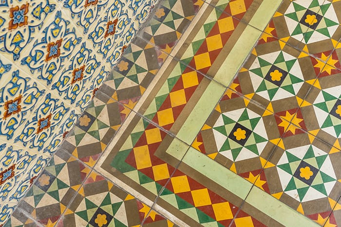 Penang Itinerary: What to do in Penang in 3 days: Georgetown Malaysia guide. Beautiful patterned tiles and flooring