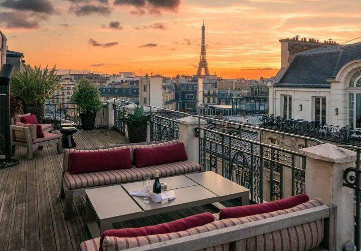 Best Luxury Accommodation in Paris Image: Hotel Marignan Champ Elysees
